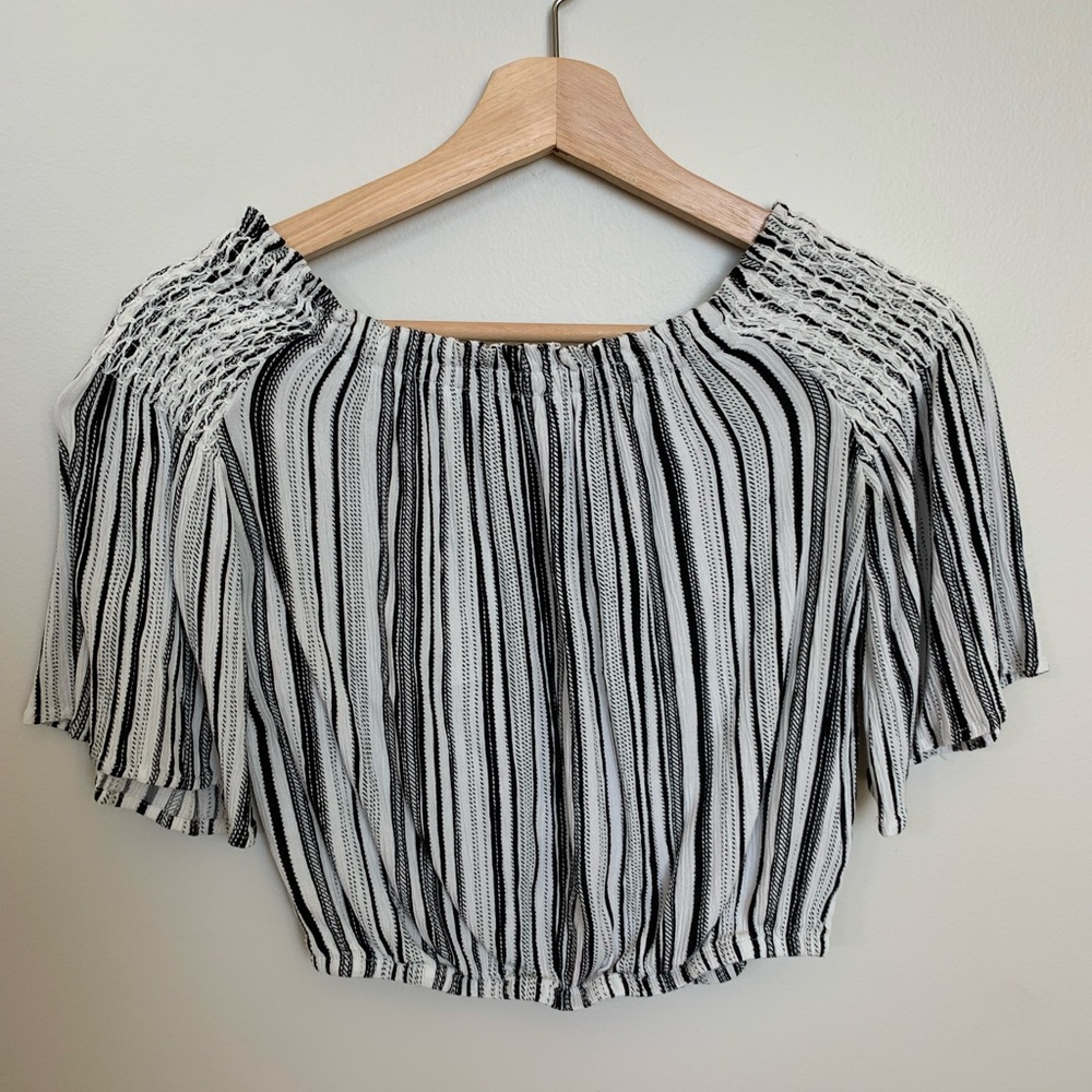 Black and white striped blouse, So brand size XS